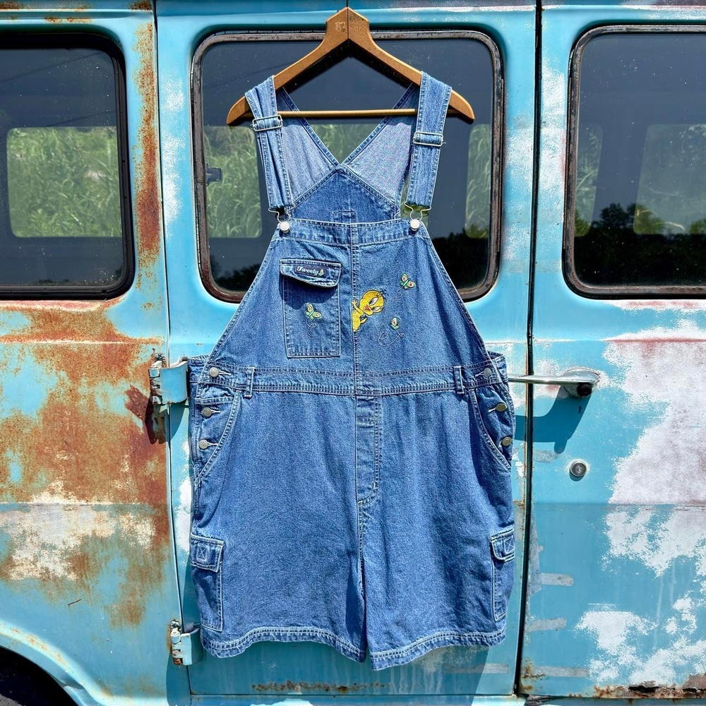 90s looney tunes Tweety Bird 100% cotton denim overall shorts butterfly bib